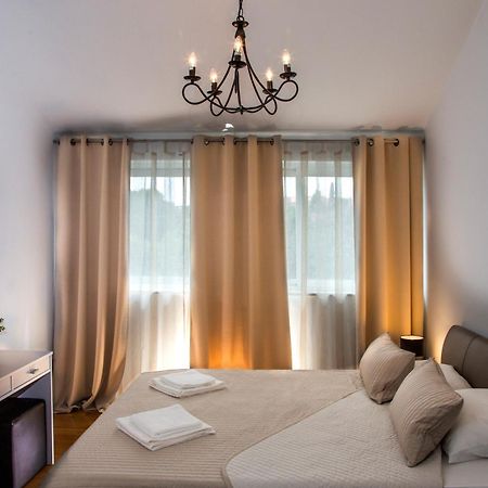 Apartment Victoria II Дубровник Екстериор снимка