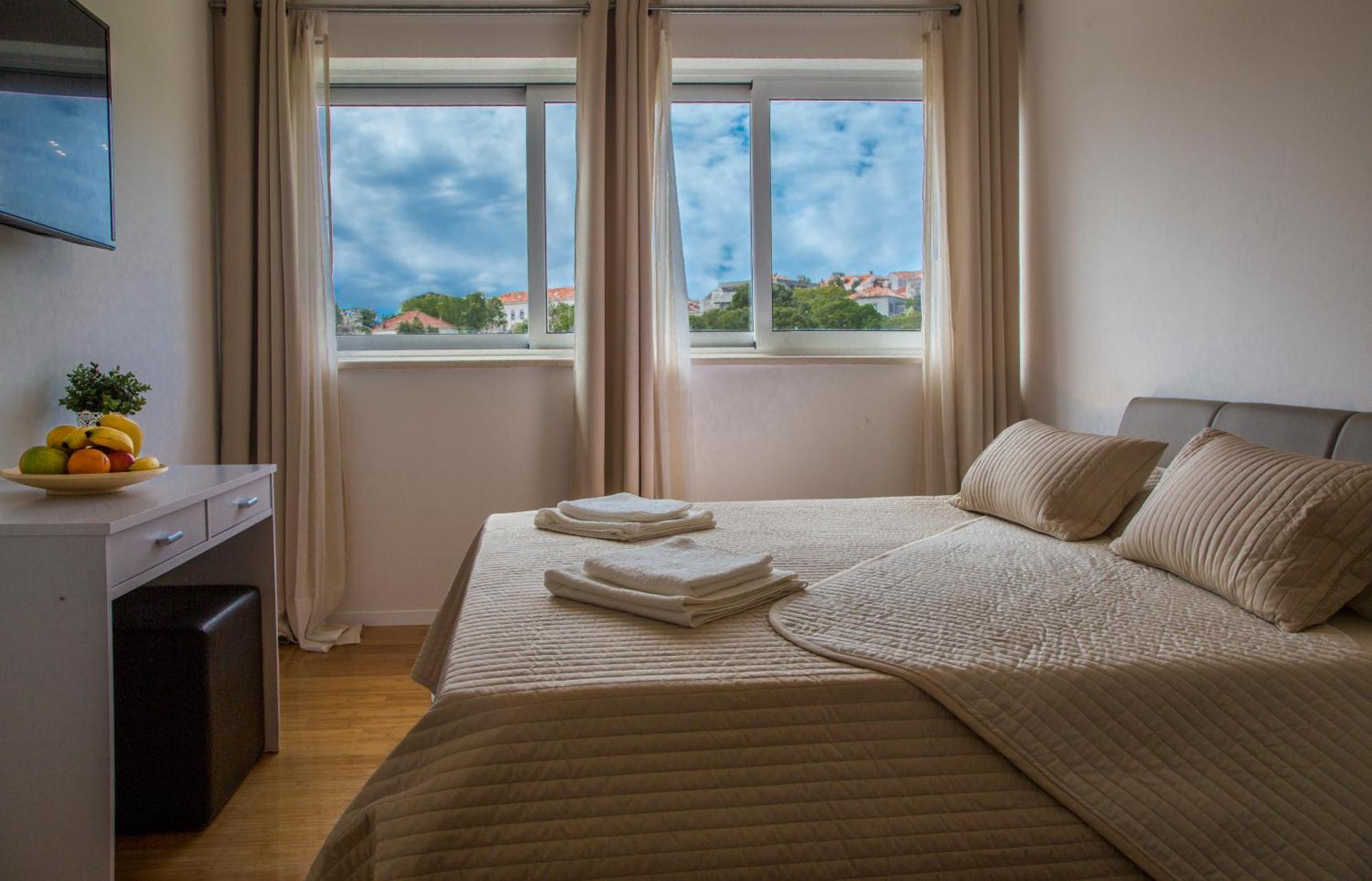 Apartment Victoria II Дубровник Екстериор снимка